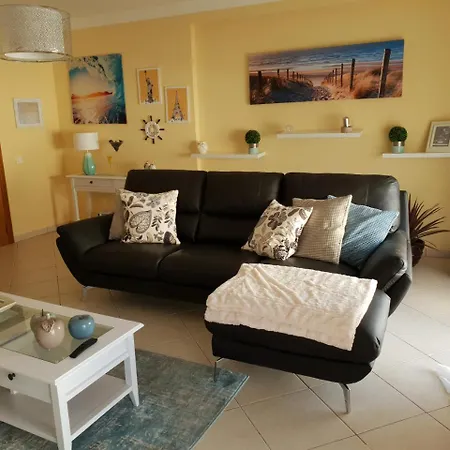 Downtown-guest House *