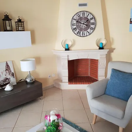 Downtown-guest House Olhão